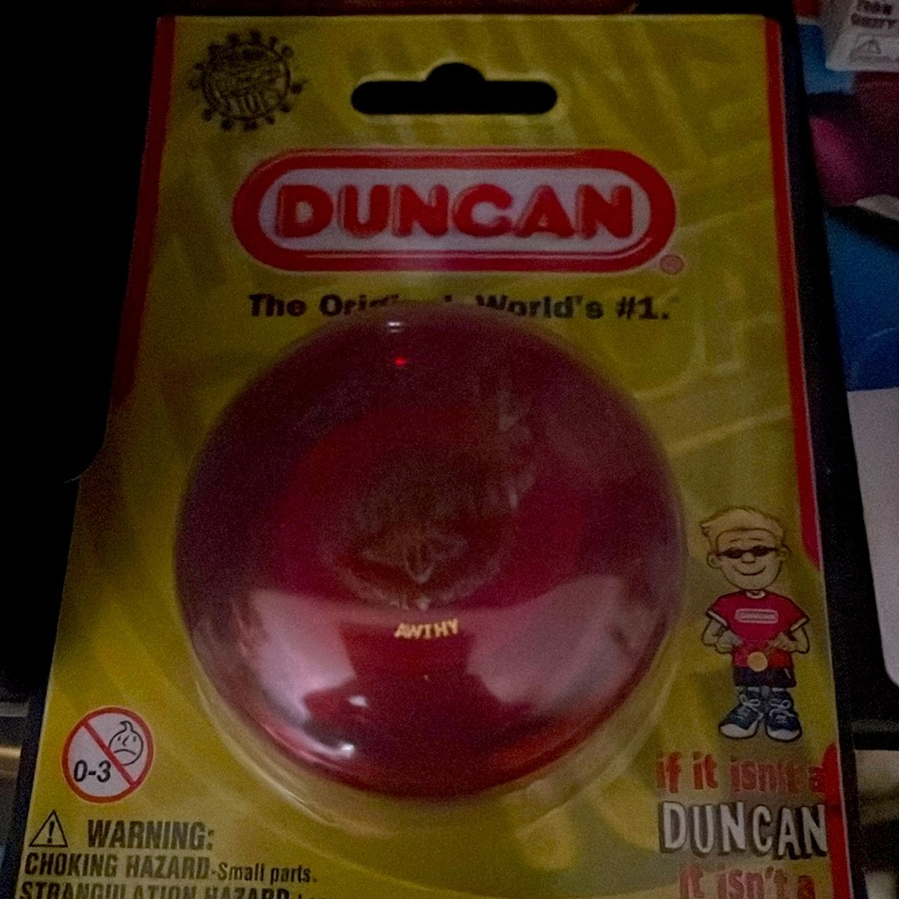 Duncan yo-yo red